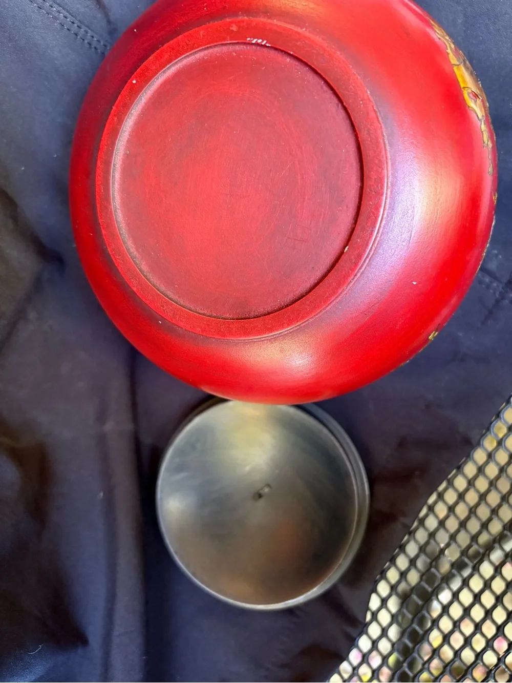 vintage Chinese red lacquered and hand-painted round wooden container